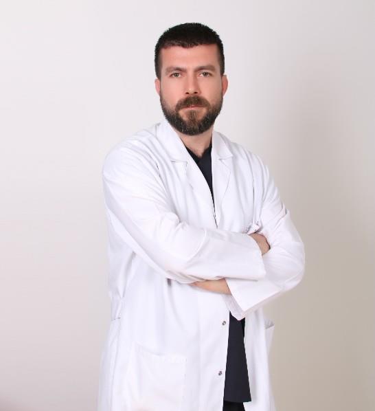 Surgeon M.D. Zekeriya KARADUMAN Genel Cerrahi Uzmanı