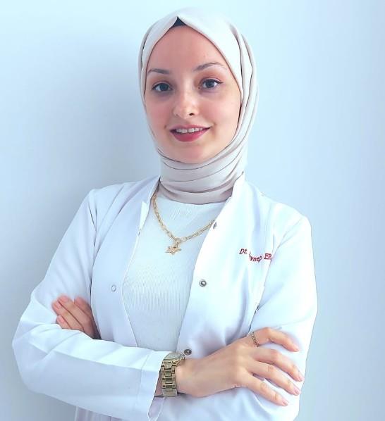 Dentist Zeynep ERENLER Diş Hekimi